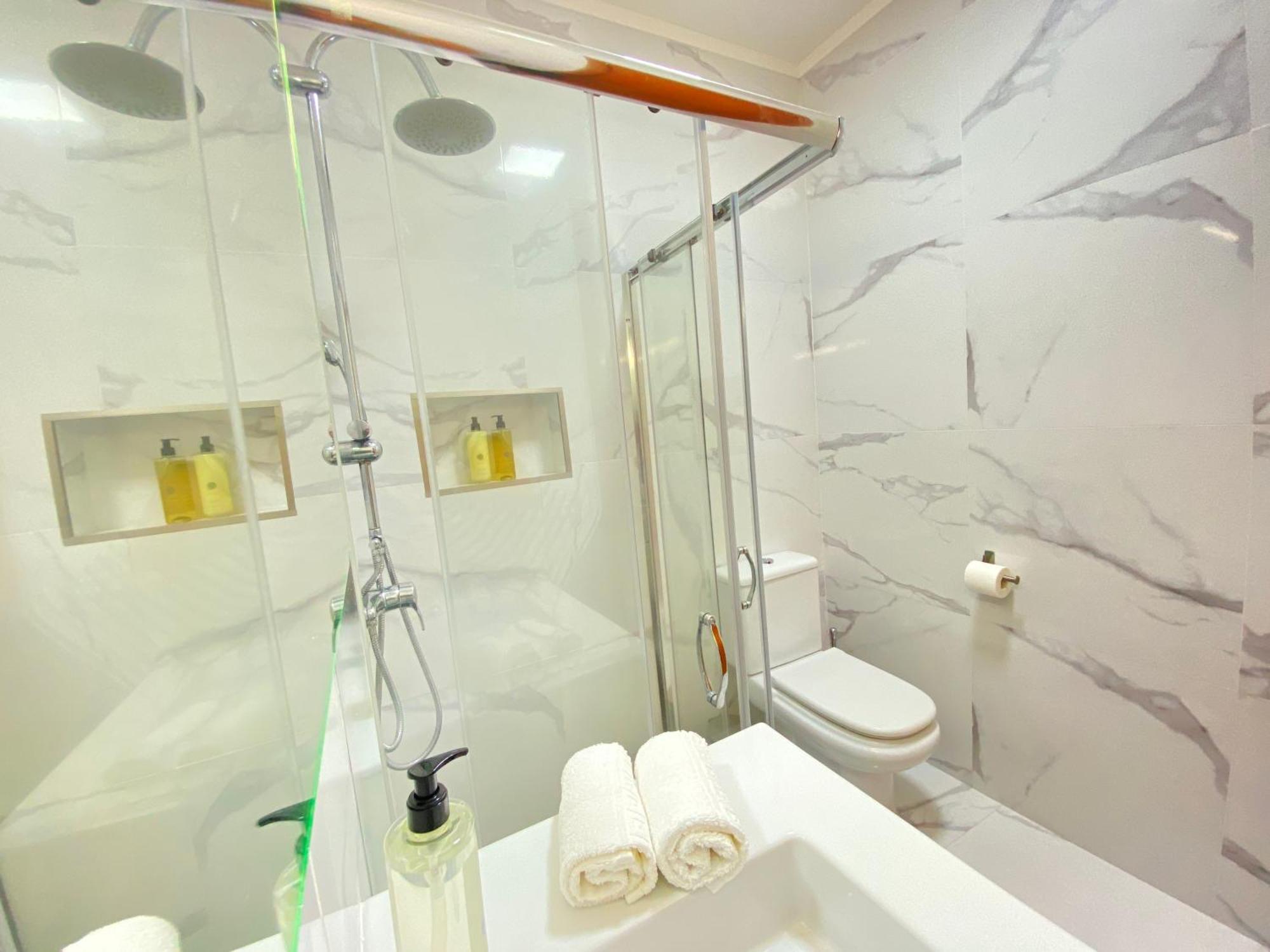 Aloha Burgau Guesthouse Dış mekan fotoğraf